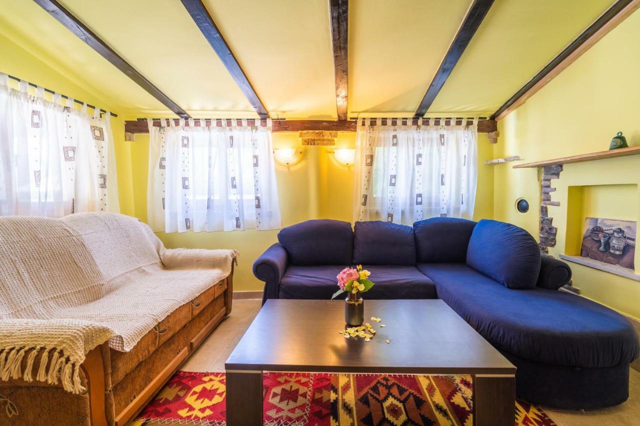 Holiday Home Carla And Dajana Veliki Vareski Luaran gambar
